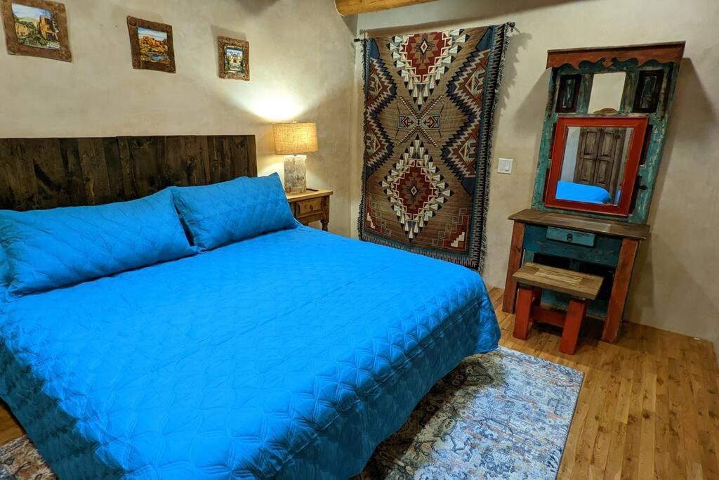Magical Santa Fe Stay, Minutes From Town Square, Sleeps 4, Includes Free Parking And Outdoor Hot Tub! Ngoại thất bức ảnh